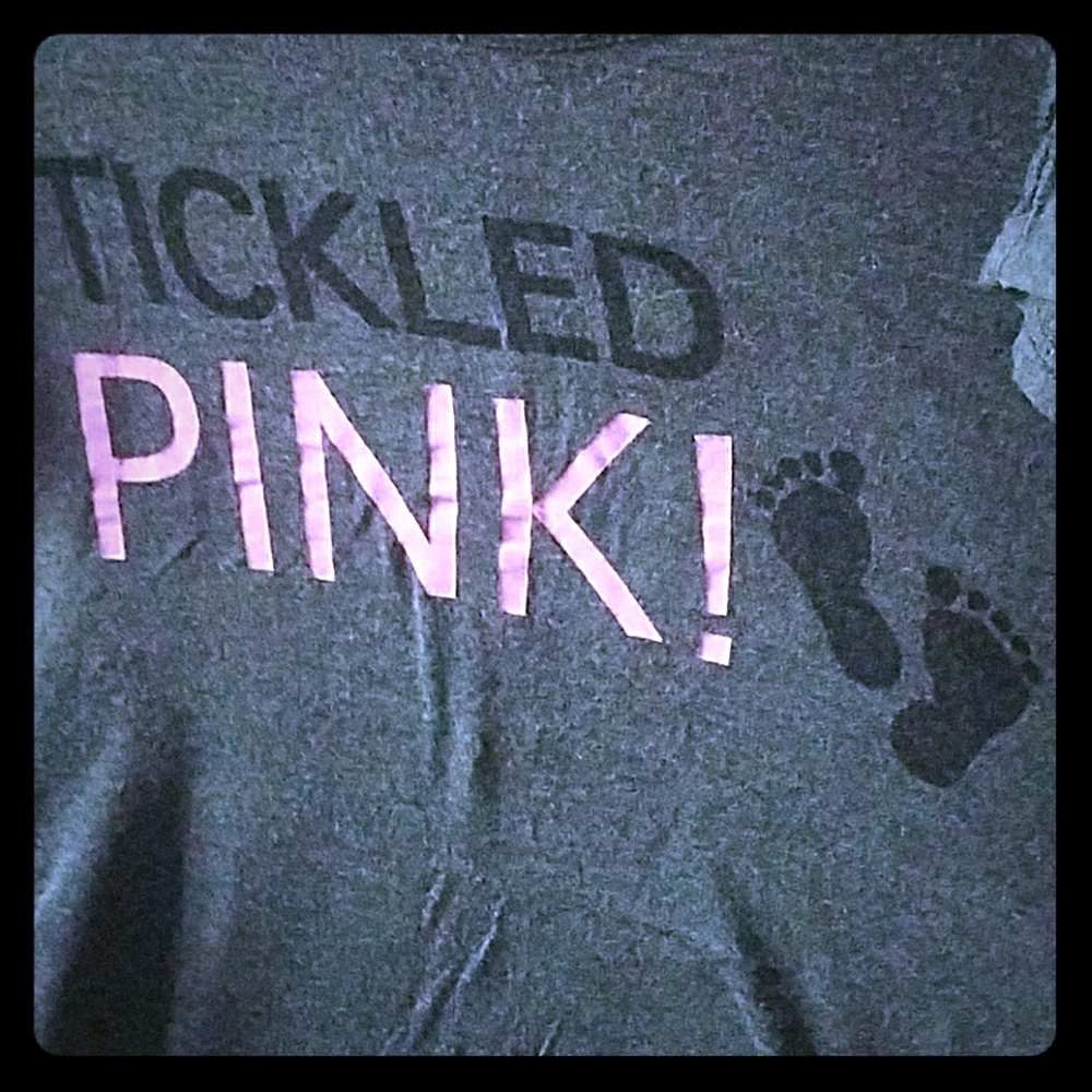 Robins Nest Maternity Tee